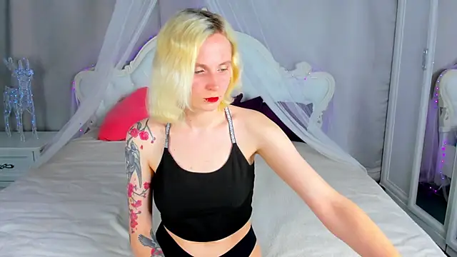 LikiLips online show from April 10, 7:58 am