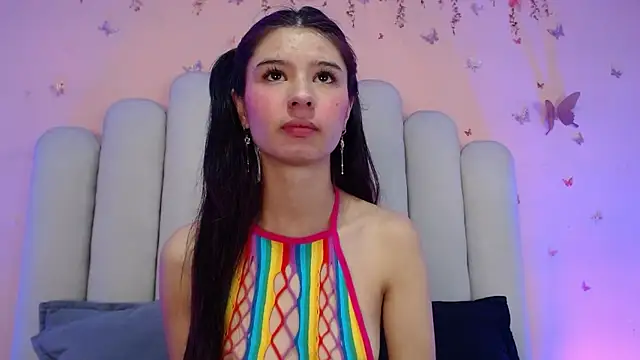 Snapshot of SweetRenata_ chatting on October 11, 11:47 am SweetRenata online show from October 11, 11:47 am