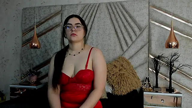 RousseWalker online show from October 26, 8:48 pm