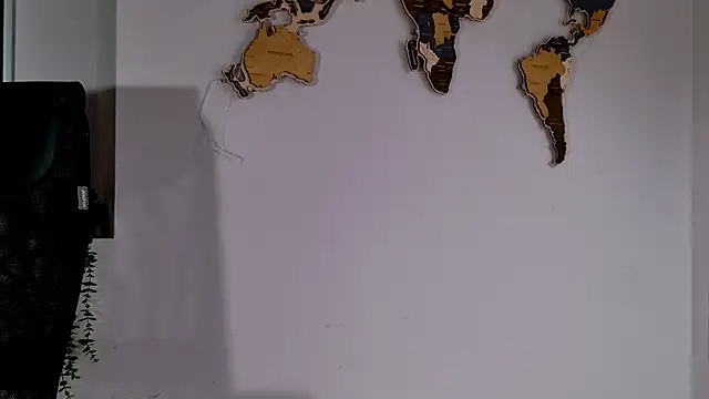 ClaireMathis online show from April 23, 2:52 pm