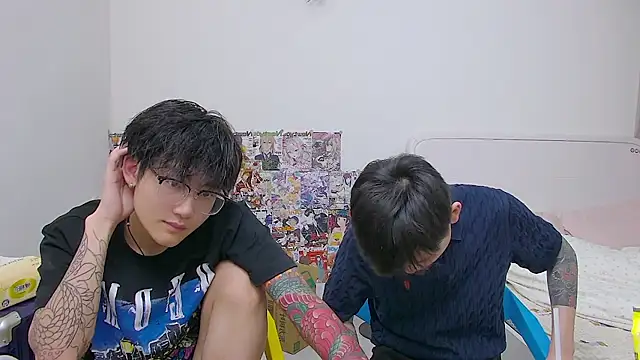KK-cuteboy online show from May 30, 1:20 pm