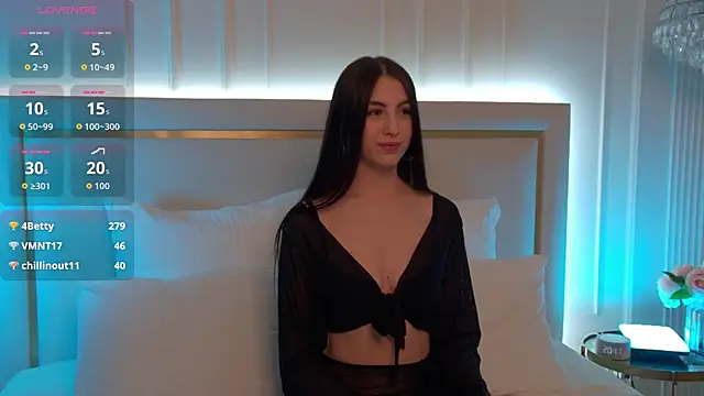 BettyLeen online show from April 11, 7:45 am