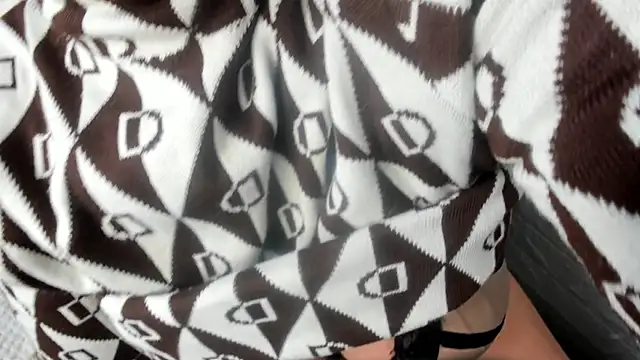 pamela velazco online show from October 28, 1:17 pm