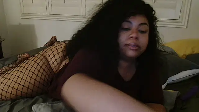 KalaniRose online show from October 20, 9:23 am