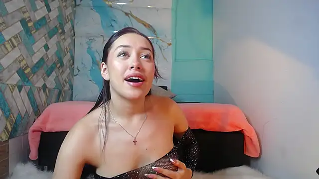 celeste solis online show from November 29, 8:13 pm