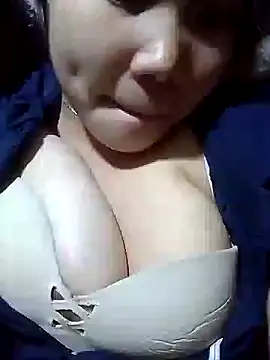 marylove-cc online show from December 4, 7:10 am