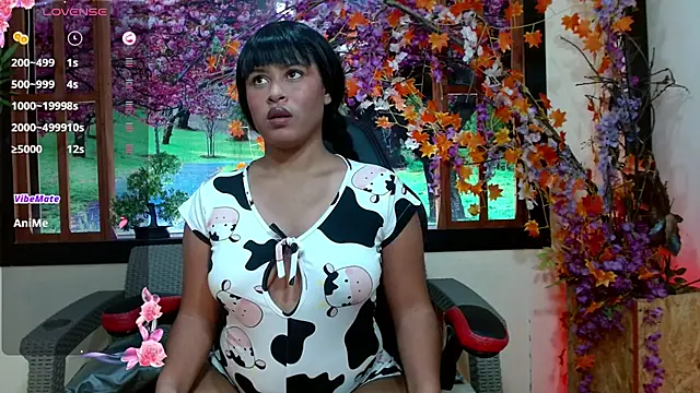Snapshot of chanell_sex__ chatting on October 18, 11:57 am chanell sex   online show from October 18, 11:57 am
