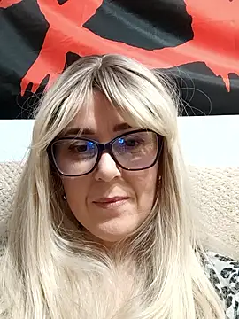 Amelialove42 online show from January 12, 8:58 pm