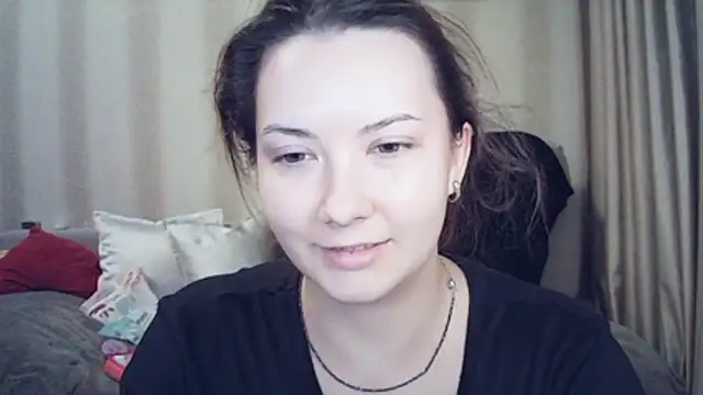 MoodieMira online show from April 21, 5:53 pm