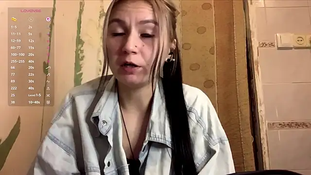 ArianeBhayani online show from October 14, 9:06 pm