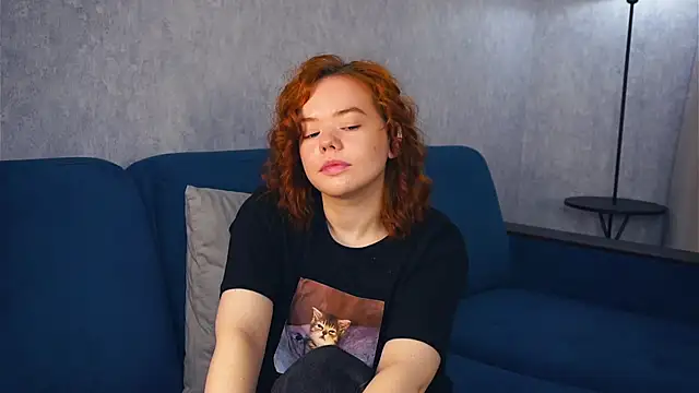 MelodyHasbrouck online show from October 18, 6:27 am