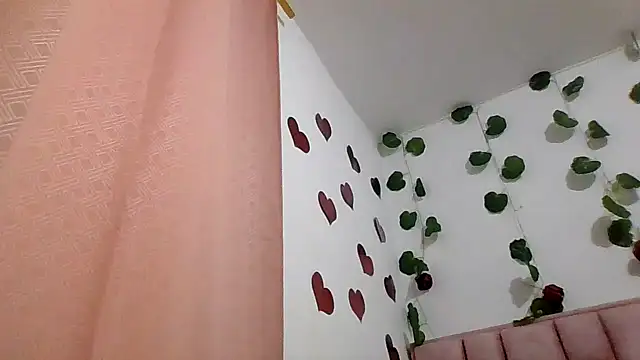 abby moss 2 online show from March 31, 1:11 pm