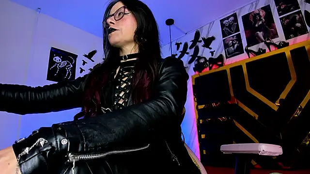 Evangelinejoness  online show from November 30, 4:11 pm