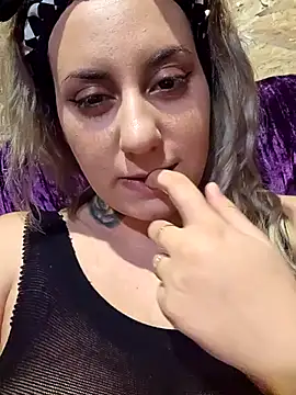 SinfulLovers33 online show from December 15, 8:47 pm