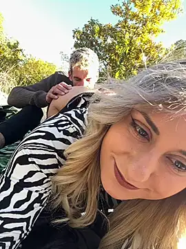 SinfulLovers33 online show from October 28, 12:22 pm