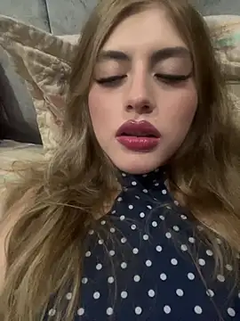 AlessiaLuxx online show from July 9, 2:14 am