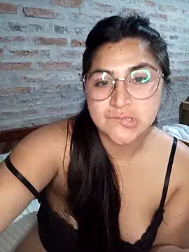 morenalatinaa online show from May 9, 4:58 am