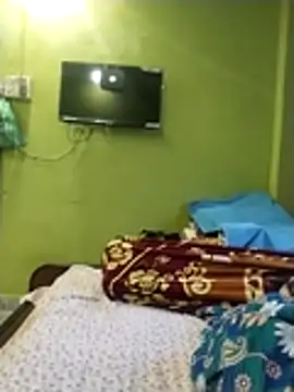 kiara-simmi online show from November 12, 12:30 am