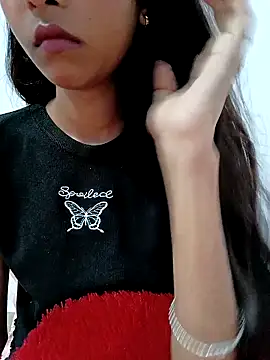 Mustardqueen online show from October 31, 7:18 pm