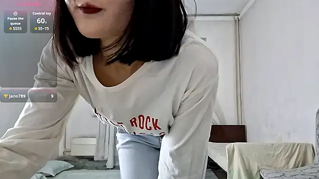 Lyndasilk online show from January 19, 4:03 pm