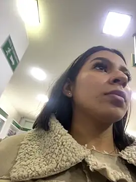 AlyssaRay online show from April 15, 2:39 pm