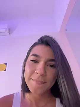 AlyssaRay online show from February 5, 9:29 pm