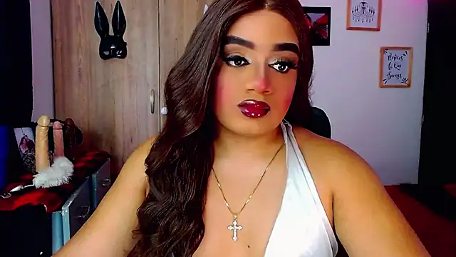 Sofiabigcock22 online show from November 18, 11:22 am