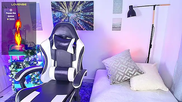 Alex carter online show from November 4, 10:31 am