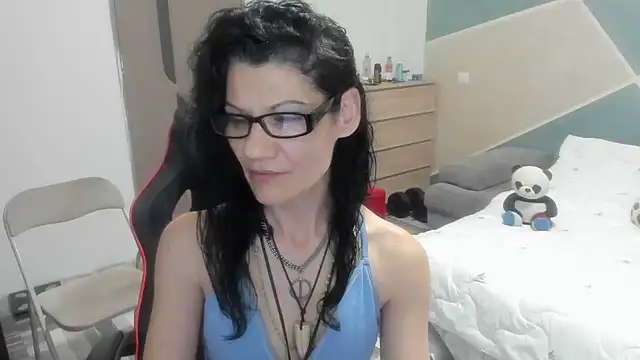 SweetSin40 online show from April 2, 6:38 pm