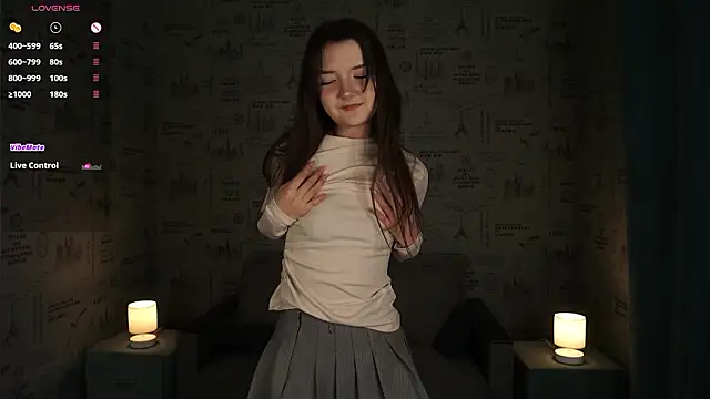  Cute World  online show from February 11, 9:16 pm