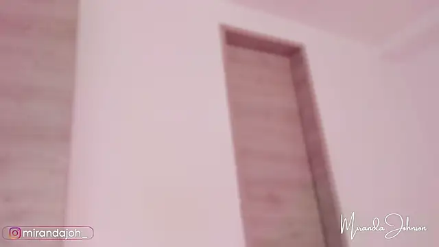 MirandaJohnson  online show from November 27, 3:59 pm