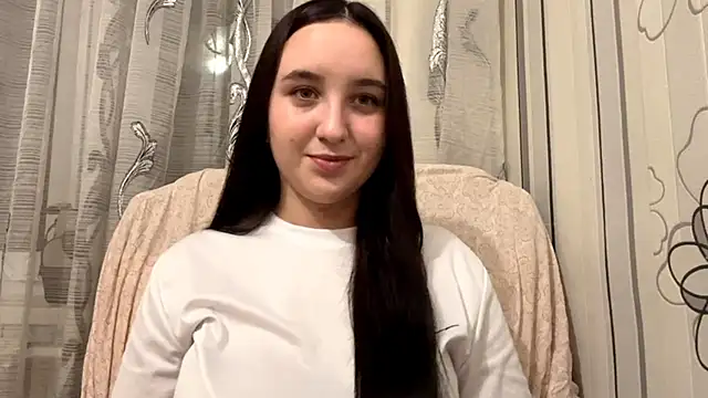 DaisyMolly online show from November 18, 9:38 pm