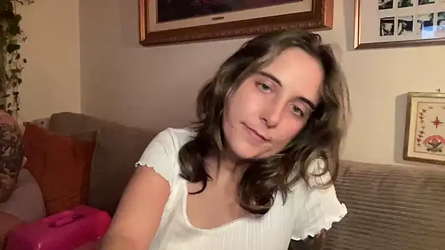 lill daddysgirl online show from March 4, 3:46 am