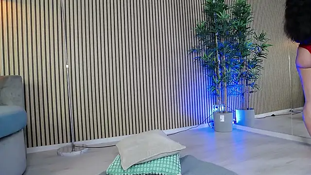 TheaBrown online show from February 17, 6:02 am