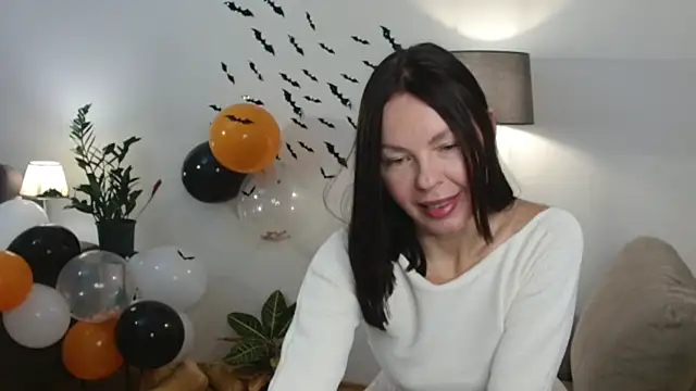 LittleNicolee online show from October 26, 2:56 pm