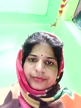 Karishma cute online show from November 15, 1:50 am