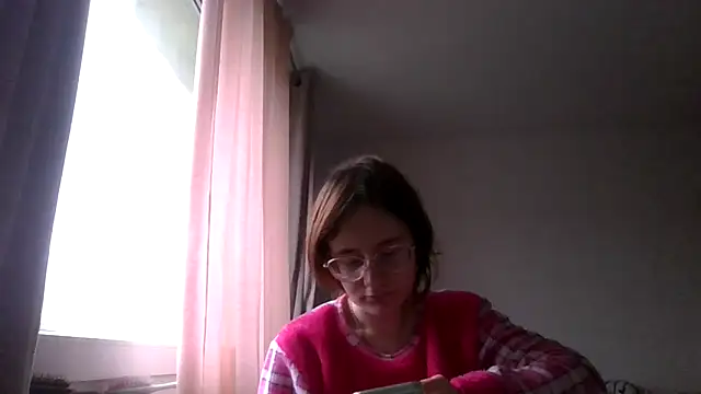 LuckySLove online show from February 22, 3:35 pm