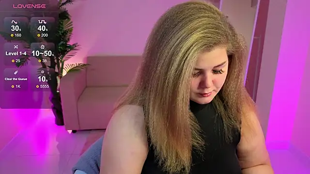 Scarlet Sinera online show from November 24, 10:56 pm