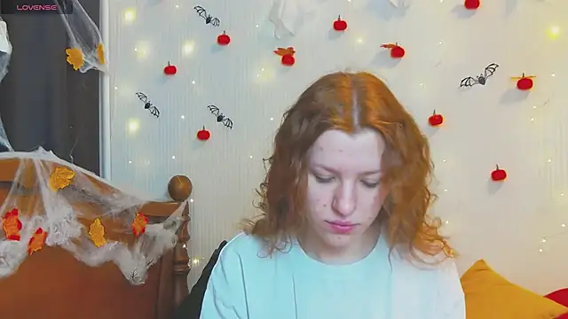 MeganNewCat online show from October 30, 1:23 pm