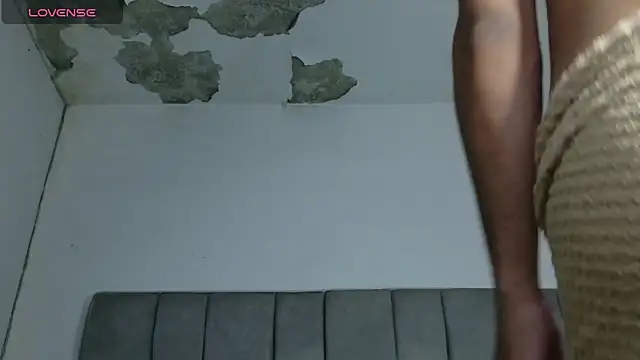 Desire4Duo online show from April 17, 10:06 am