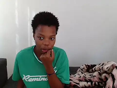 Snapshot of SexyLatoya05 chatting on October 23, 5:02 am SexyLatoya05 online show from October 23, 5:02 am