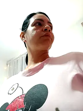 Wanda live online show from October 22, 2:44 pm