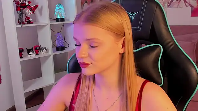 LilitRosen online show from November 26, 6:09 pm