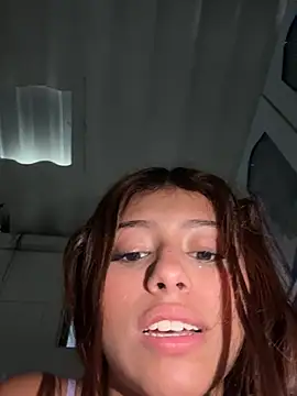 dafne17  online show from June 7, 11:06 am