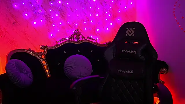 CuteeFoxy online show from February 14, 2:52 pm