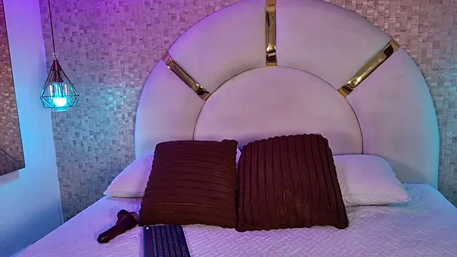 emmy rose25 online show from February 24, 11:53 am