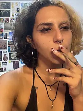 yvessblue online show from January 31, 10:08 pm