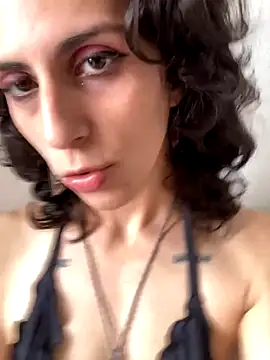 yvessblue online show from November 7, 1:38 pm