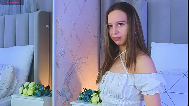 Ya Siro online show from November 4, 1:27 pm