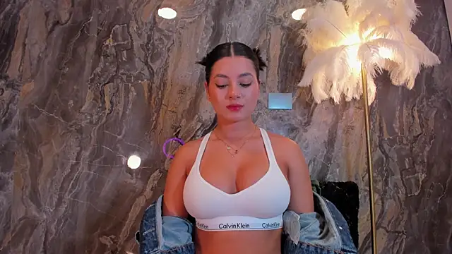 Rashel Frost  online show from October 30, 11:39 pm